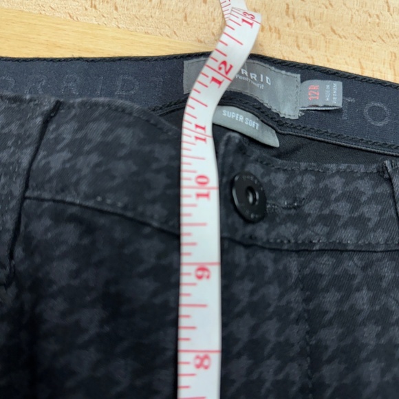 Torrid Super Soft Black Houndstooth Skinny Jeans size 12R Elastic Waist Stretch - Picture 12 of 14
